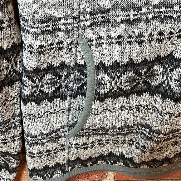 EDDIE bauer gray, zip up, teddy, fall/Winter jacket, size large, lightweight - Picture 4 of 10